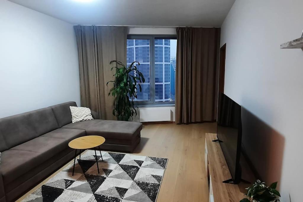 Sky-Park Flat&Parking Apartment Bratislava Exterior foto